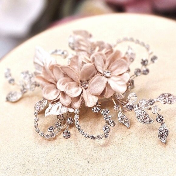 Flowers and Leaves Rhinestone Crystal Hair Clip Formal Bridal Accessory - Picture 2 of 14